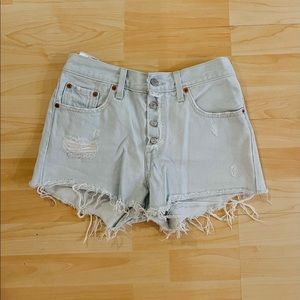 Levi 501 Fly-Button Shorties